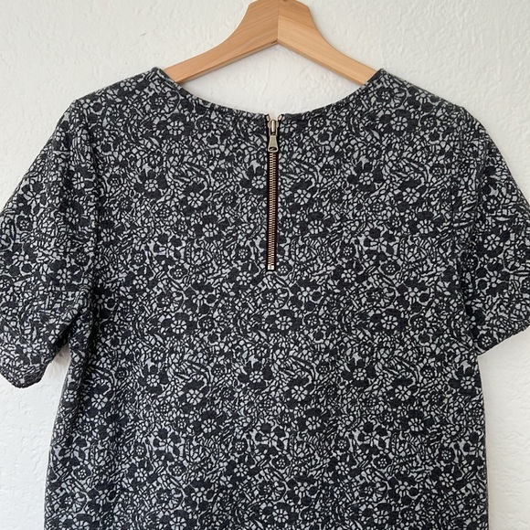 Ann Taylor Black Gray Lace Print Blouse Top, Size S - Picture 4 of 4